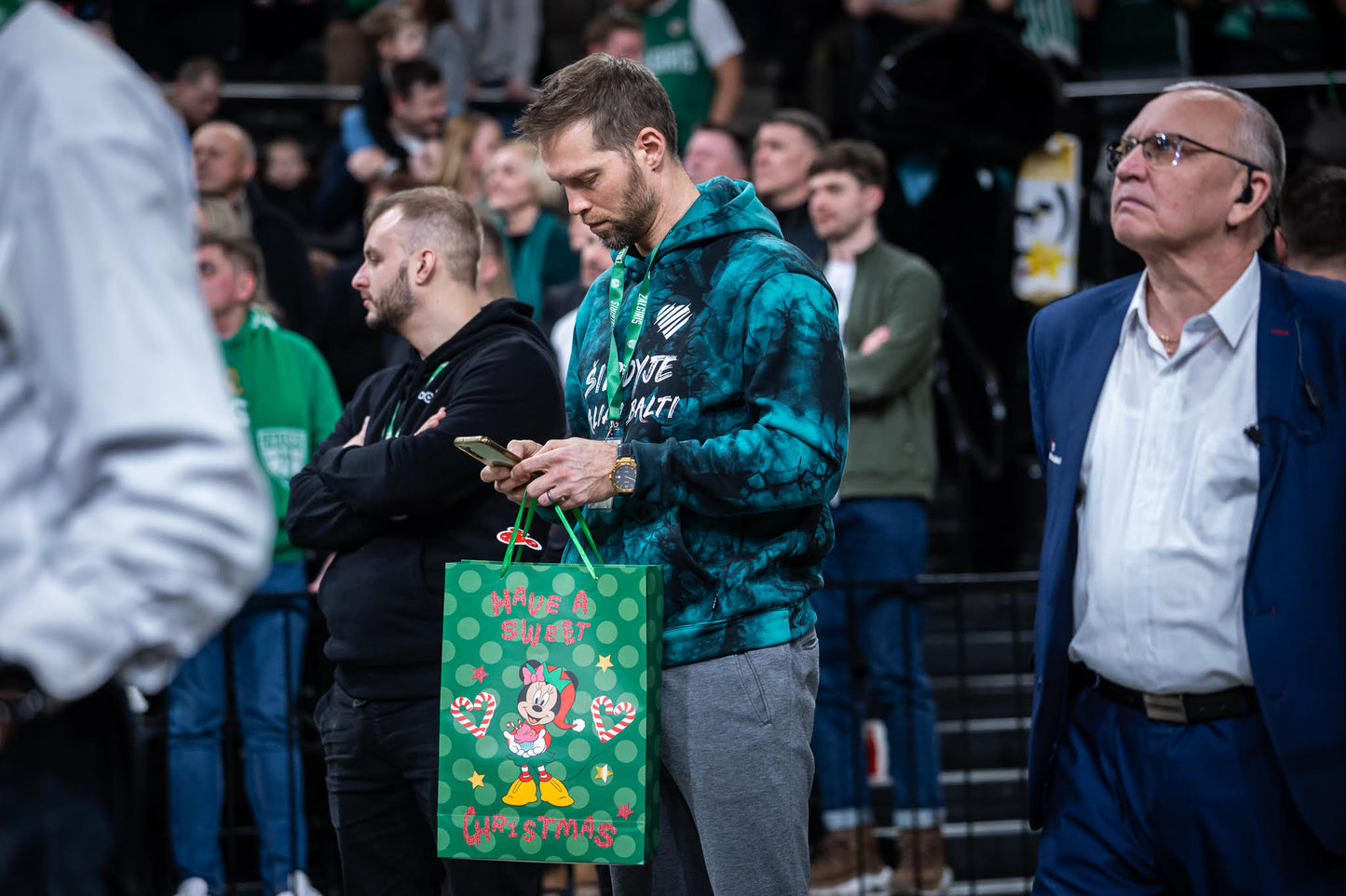 Džemperis „Širdyje žaliai balti“